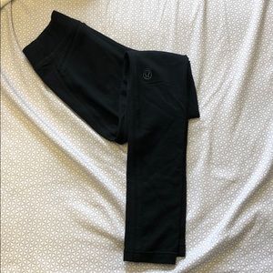 Lululemon Black full length size 4 leggings